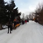 Wypoczynek Nad Bugiem Farmház